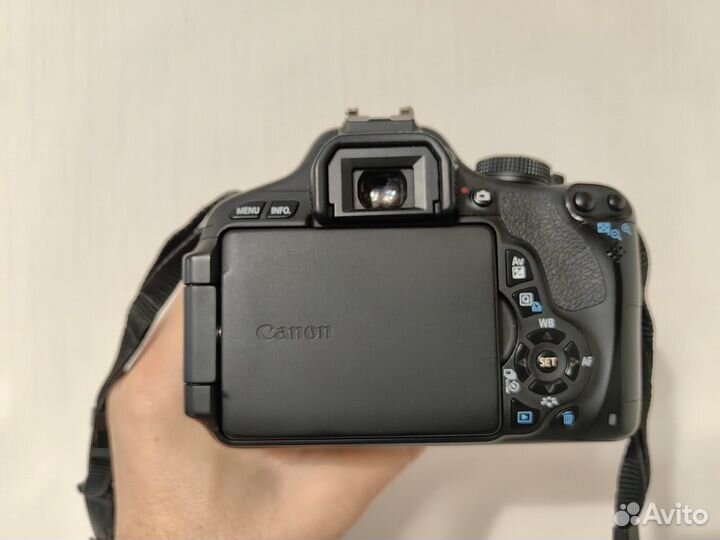 Canon 600D Kit 8500 Кадров