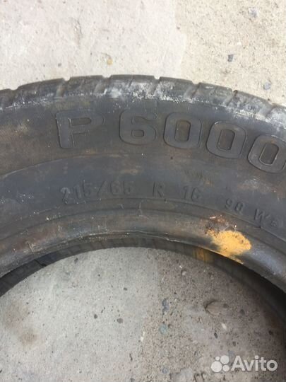 Pirelli Cinturato P6000 215/65 R16