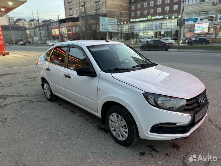 LADA Granta 1.6 МТ, 2020, 150 000 км