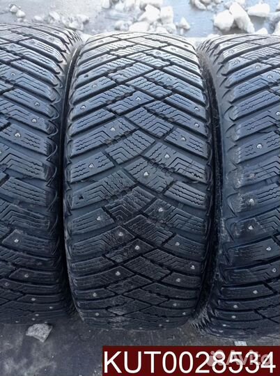 Goodyear Ultragrip Ice Arctic 205/55 R16 107U
