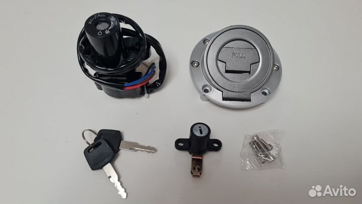 Замок зажигания (комплект) Yamaha R1 04-15 R6 06-1