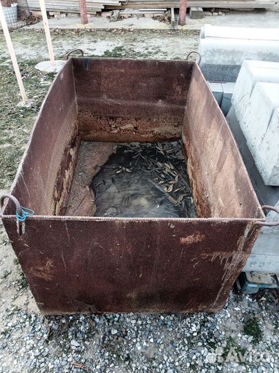 Емкость металлическая под воду