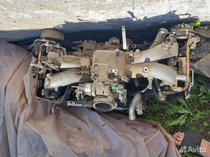 Двигатель subaru ej25 в разбор