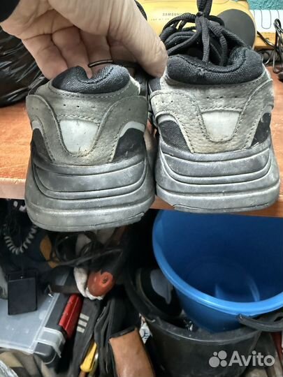 Кроссовки Adidas yeezy boost 700 V2