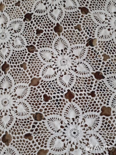 Вязаная скатерть крючком