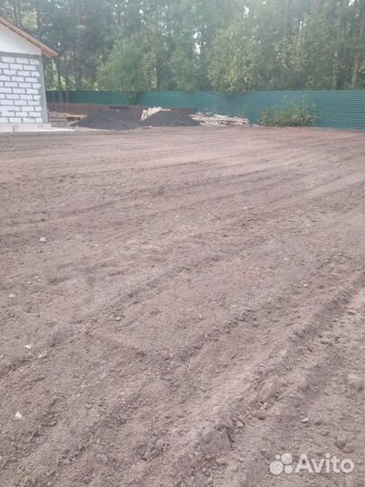 Вспашка огородов под газон трактором фрезой и плуг