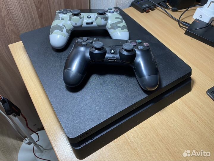 Sony PS4 slim 1tb