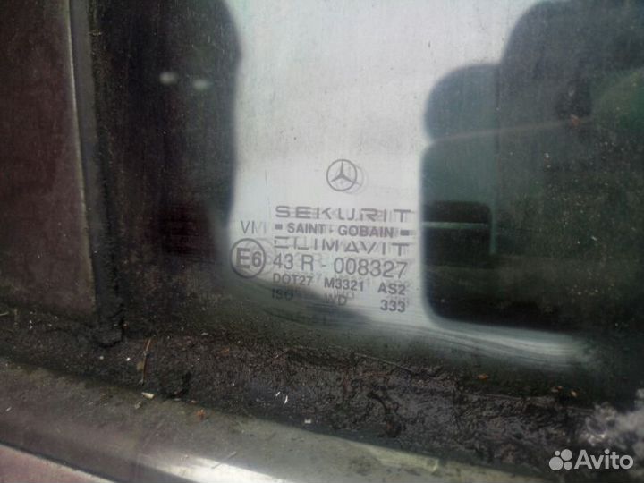 Стекло переднее правое Mercedes-Benz S-Class W140