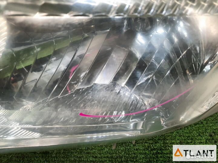 Фара передняя левая toyota axio