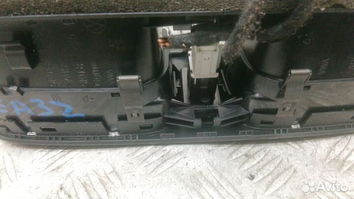 Кнопка аварийки volkswagen golf 6 2008 2009