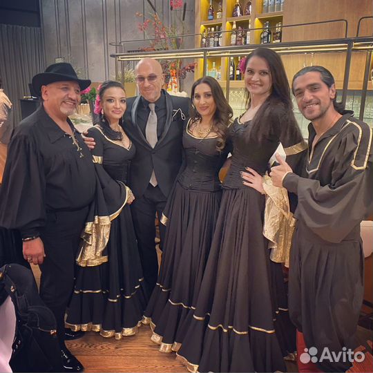 Цыганский ансамбль