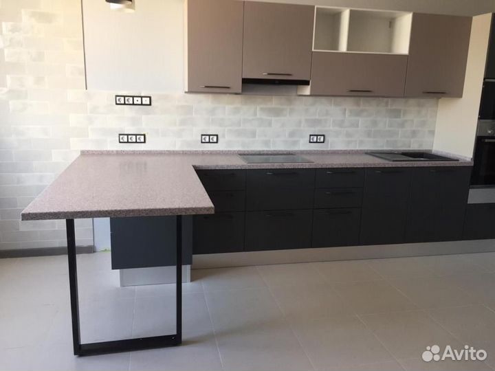 Барная стойка из искусственного камня из кварца