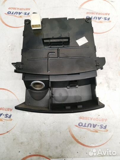 Пепельница Kia Ceed 1.6 G4FC 2009