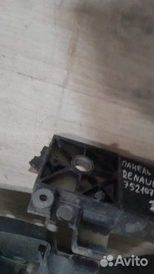 Панель передняя передний Renault Fluence С 2009 По