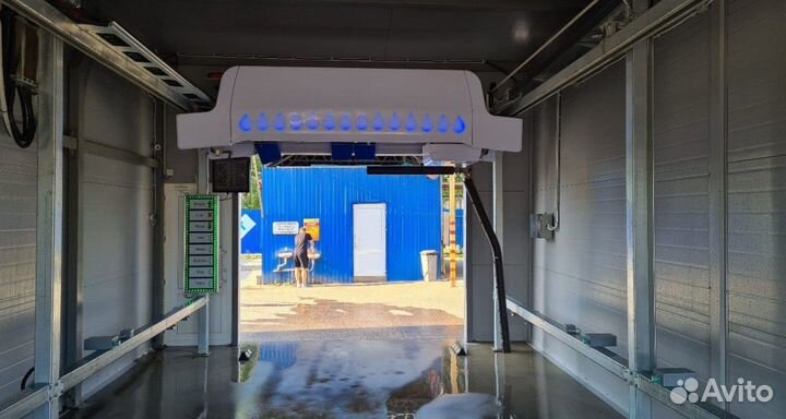 Робот автомойка