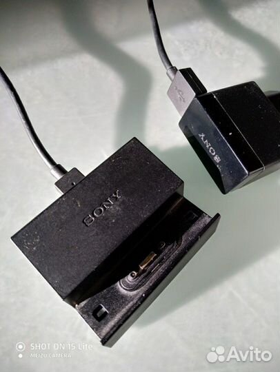 Телефон soni Xperia Z3 c док станцией