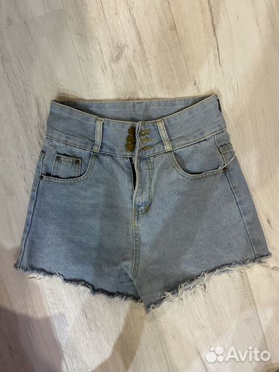 Шорты с высокой посадкой