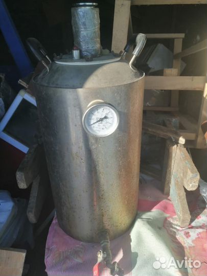 Бак от дистиллятора Германия 2