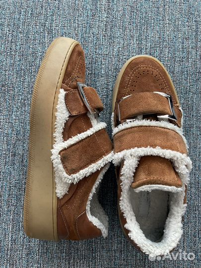 Кроссовки зимние женские