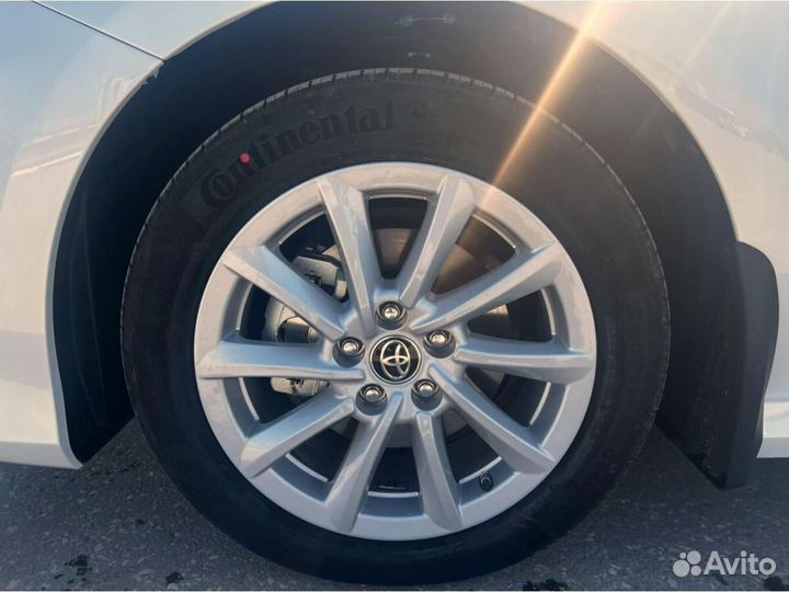 Toyota Camry, 2022