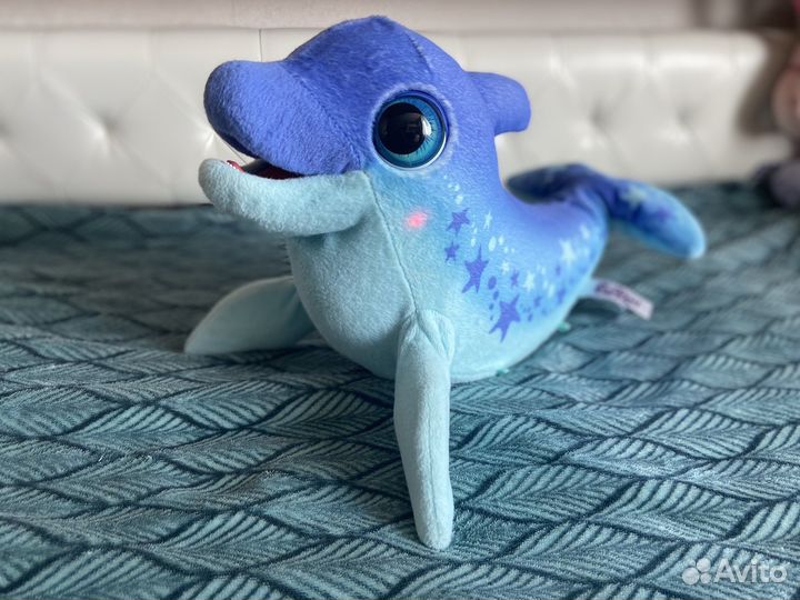 Интерактивный дельфин