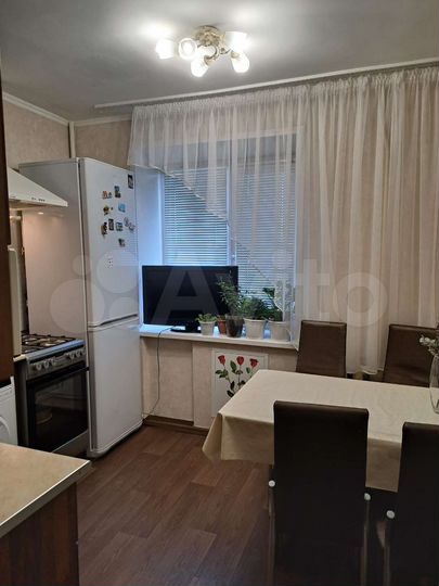 4-к. квартира, 62 м², 3/5 эт.