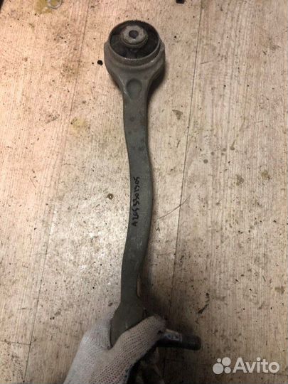 Рычаг подвески, тяга слева Mercedes C-Class W205