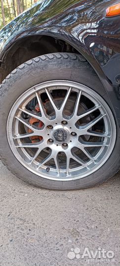 Goodyear Ultragrip Ice Arctic 215/55 R17