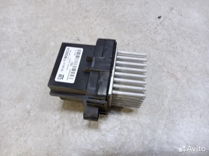 Резистор отопителя Chevrolet Cruze J300