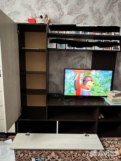 Стенка в гостиную со шкафом под тв бу