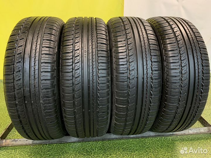 Nokian Tyres Hakka Blue 3 SUV 225/60 R18