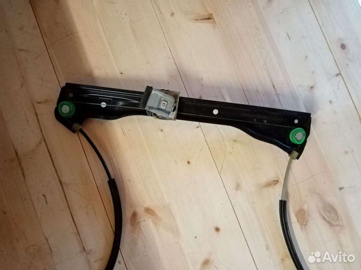 Стекло подъёмник фольцваген поло