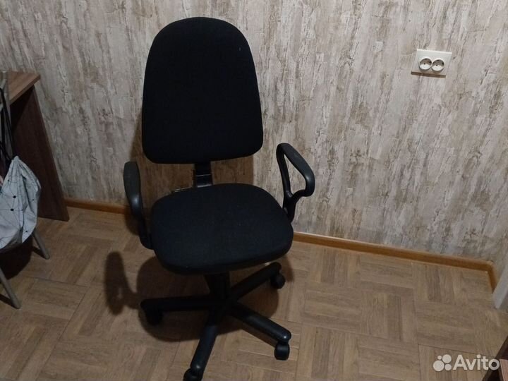 Компьютерное кресло бу