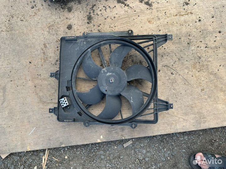 Вентилятор радиатора Renault Symbol 2