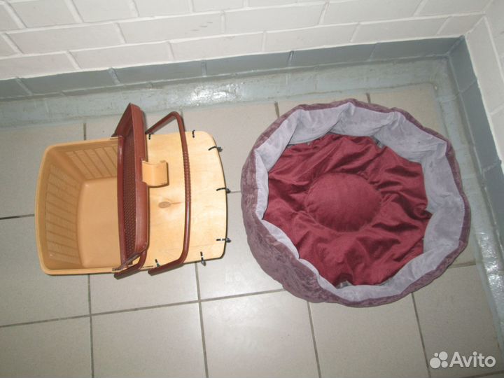 Переноска,лежанка,поводок рулетка Flexi 8м,MAX50кг