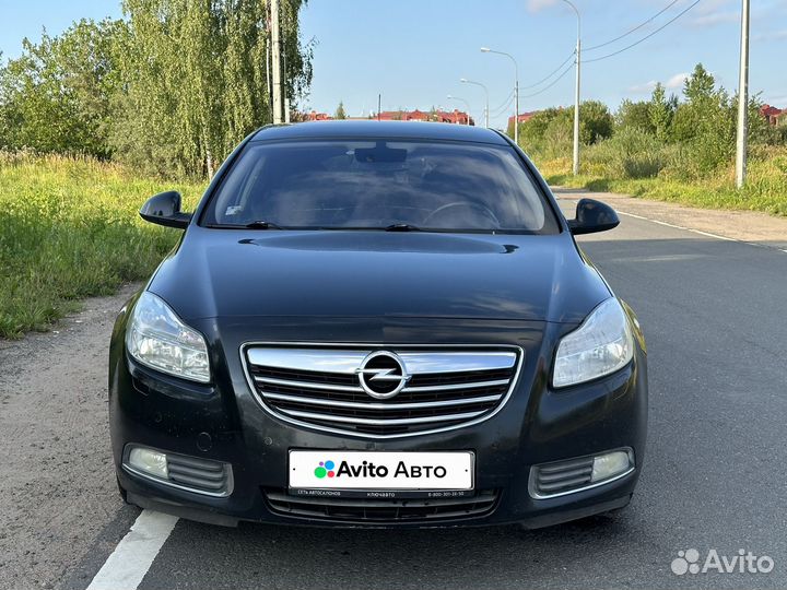 Opel Insignia 1.8 МТ, 2011, 220 000 км