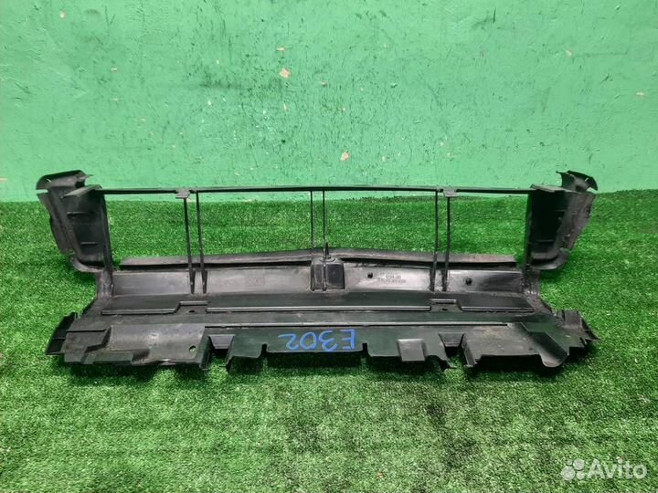 Воздуховод Mercedes Benz C-Class W204 2008