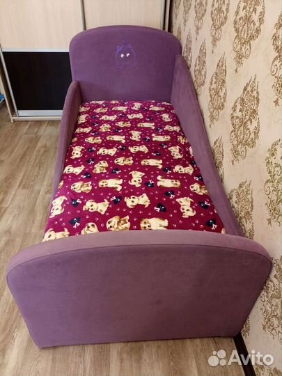 Детская кровать от 3 лет с матрасом бу