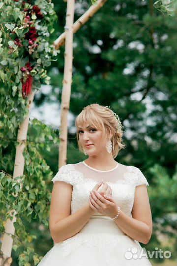 Свадебное платье