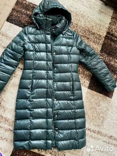Пуховик изумрудный 44