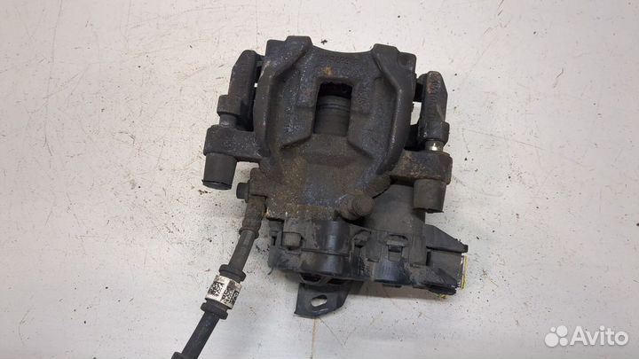 Суппорт правый задний Volvo S90, 2018