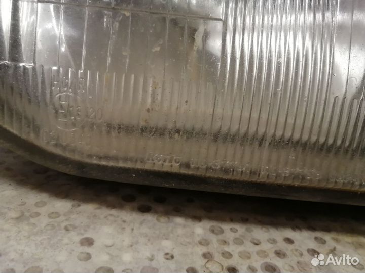 Фара для Mitsubishi Pajero / Montero 2