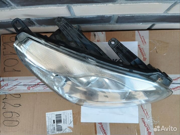 Фара правая Chery Tiggo T11