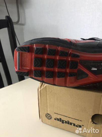 Лыжные ботинки коньковые 36 размер