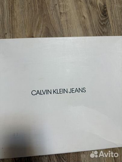 Кроссовки мужские 43 размера Calvin Klein