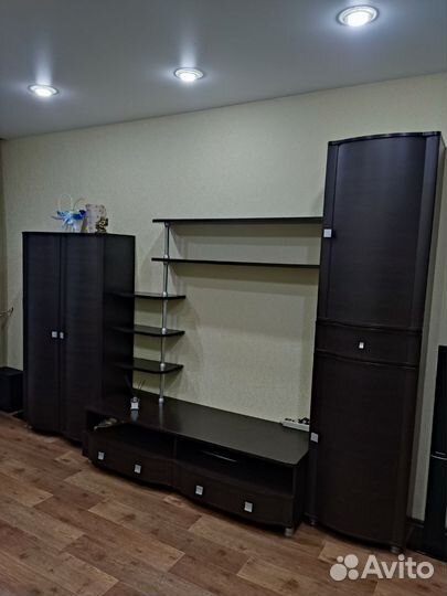 Стенка в гостиную