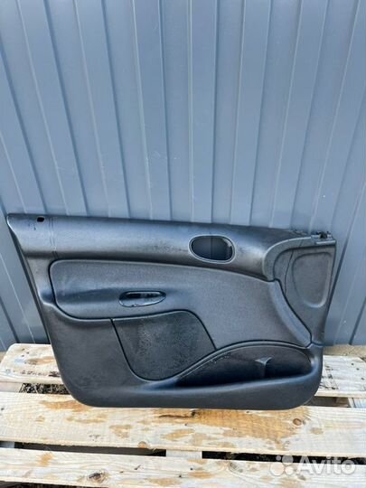 Карта двери передняя левая Peugeot 206 седан 1.4