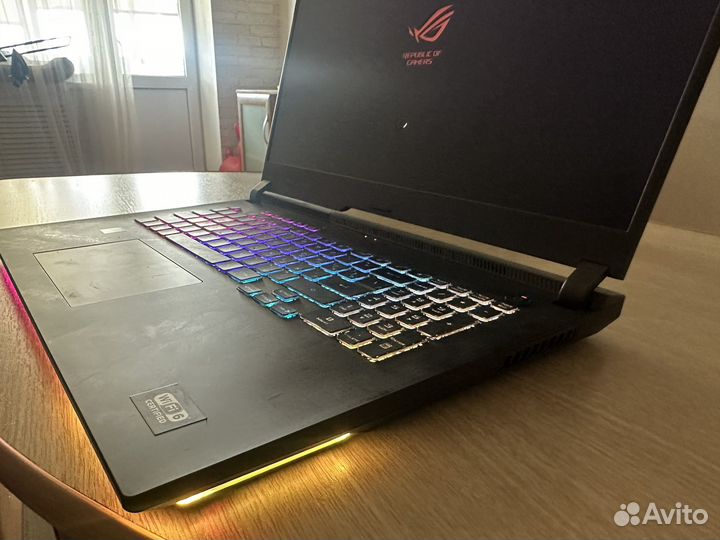 Игровой ноутбук asus rog strix g17