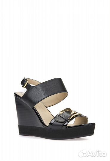 Босоножки женские