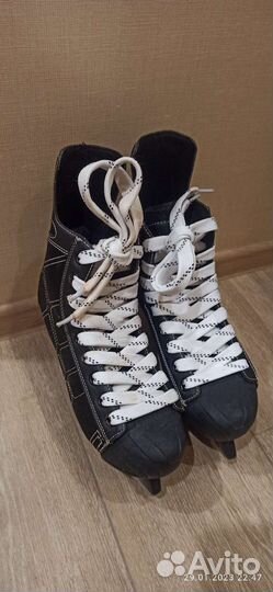 Коньки хоккейные 40 размер